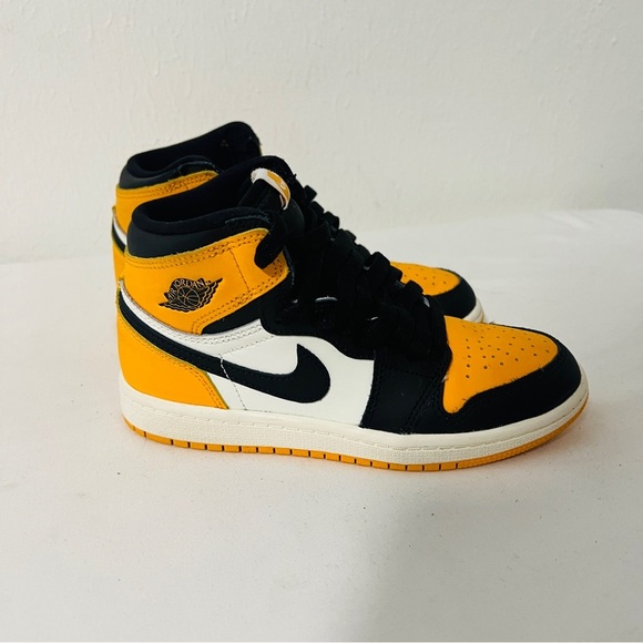 Jordan 1 Retro High OG (PS) 1Y Kids Taxi Black-Sail Sneakers AQ2664 711 - Picture 3 of 7